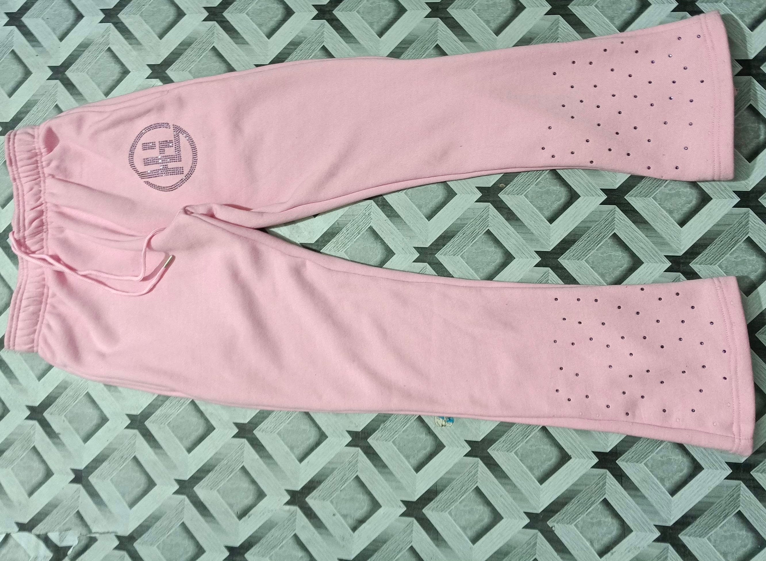 “Sweet Pink” Women’s Crop Top Jogging Suit